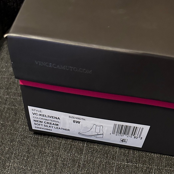 Vince Camuto  Boot - Picture 2 of 5